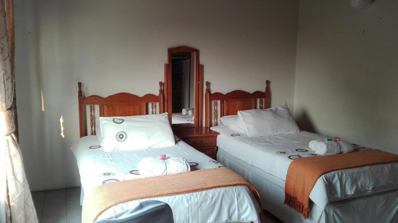 Hamba Kancane Ma-Africa Guest House Graskop Exterior photo