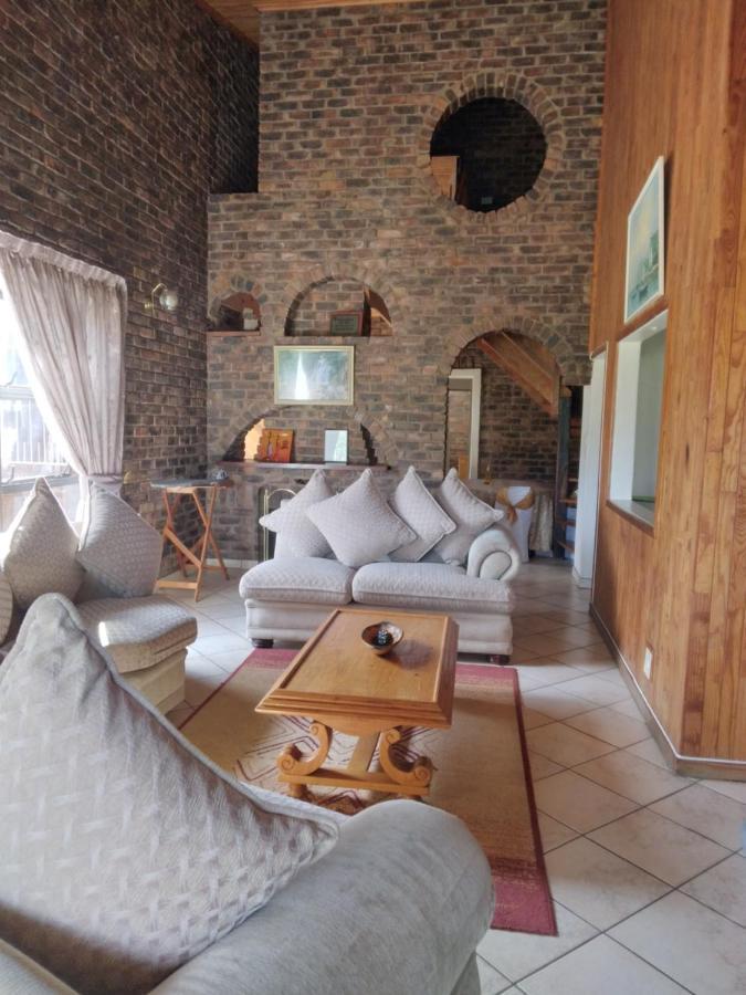 Hamba Kancane Ma-Africa Guest House Graskop Exterior photo
