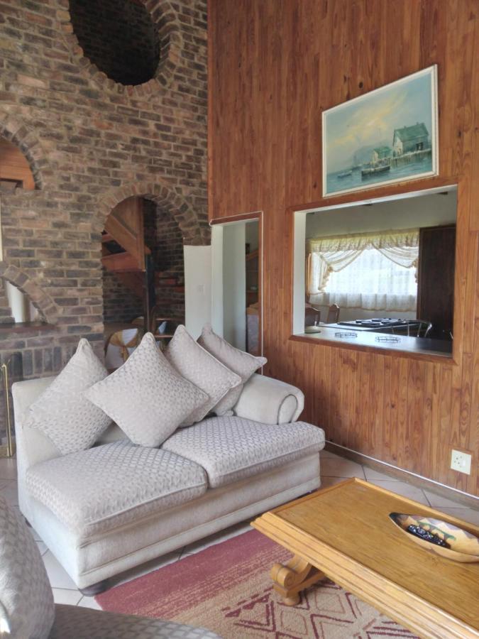 Hamba Kancane Ma-Africa Guest House Graskop Exterior photo